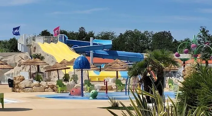 Mobil-home 3ch 8 Pers - Les Charmettes K100 - * Les Mathes